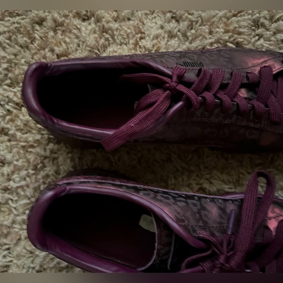 EUC Puma Clyde leopard print sneakers - Picture 9 of 11